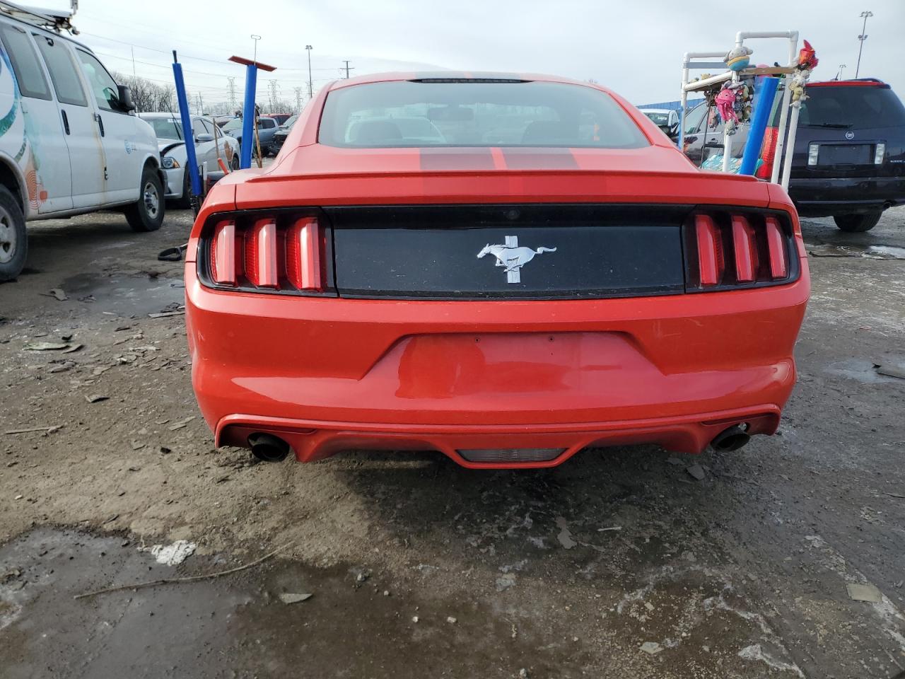 2016 Ford Mustang VIN 1FA6P8AM8G5205879 Copart auction photo, side / front end damage thumbnail 6