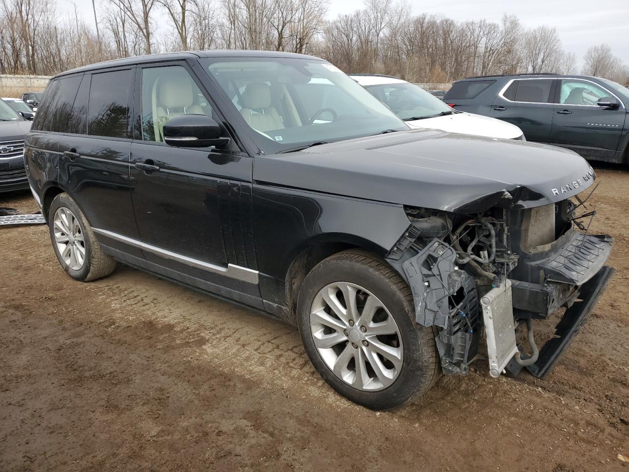 2015 Land Rover Range Rover VIN SALGS2VF5FA242599 Copart auction photo, front end / minor dent/scratches damage thumbnail 4