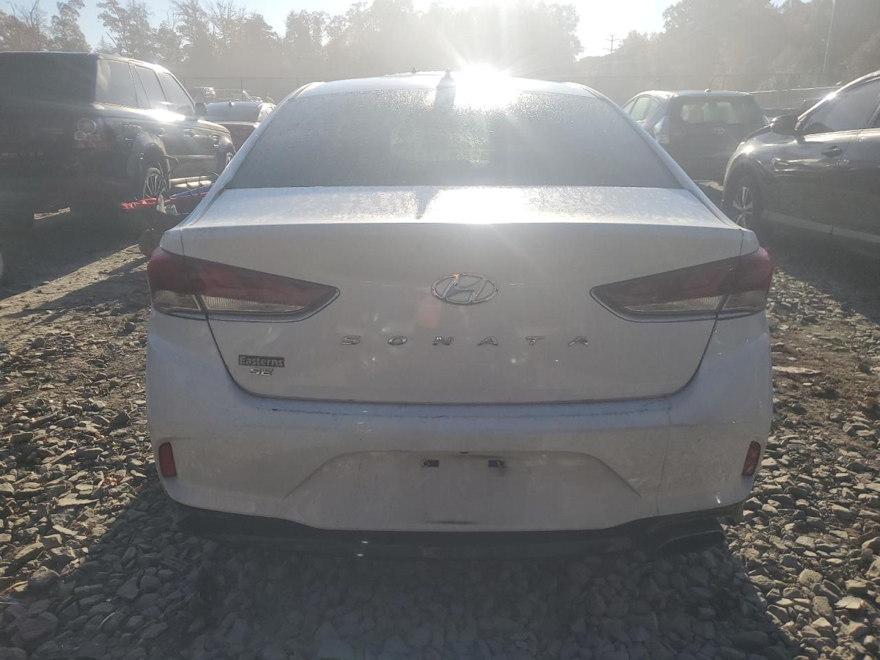 2018 Hyundai Sonata VIN 5NPE24AF2JH623120 Copart auction photo, vandalism / front end damage thumbnail 6