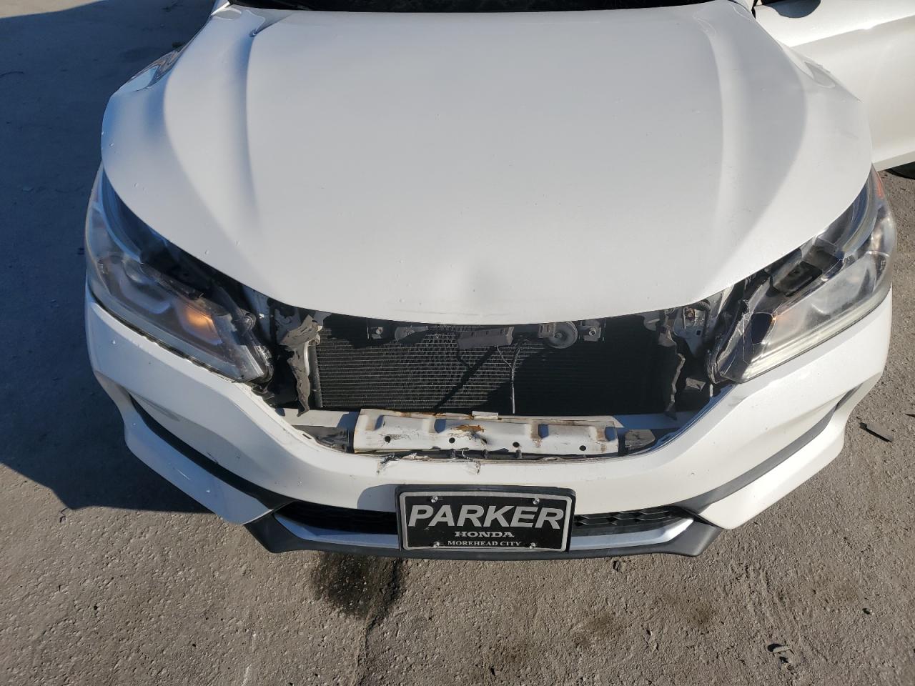 2017 Honda Accord VIN 1HGCR2F32HA179651 Copart auction photo, front end damage thumbnail 11