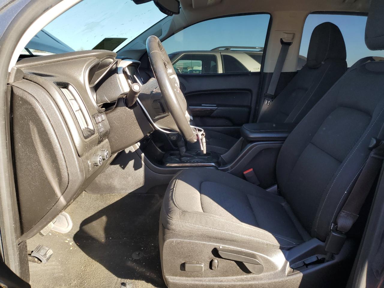 2017 GMC Canyon VIN 1GTG6CEN3H1315819 Copart auction photo, front end / minor dent/scratches damage thumbnail 7