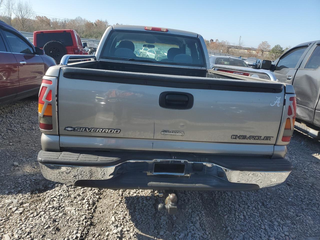1999 Chevrolet Silverado VIN 2GCEC19V9X1130083 Copart auction photo, front end damage thumbnail 6