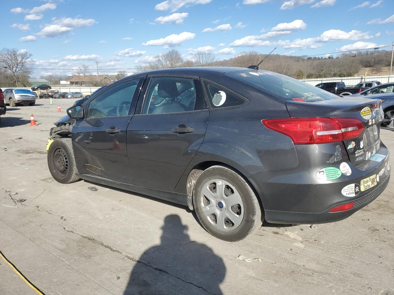 2018 Ford Focus VIN 1FADP3E28JL275212 Copart auction photo, biohazard/chemical / front end damage thumbnail 2