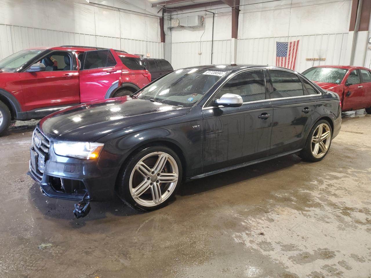 2014 Audi RS4 VIN WAUBGAFL3EA002738