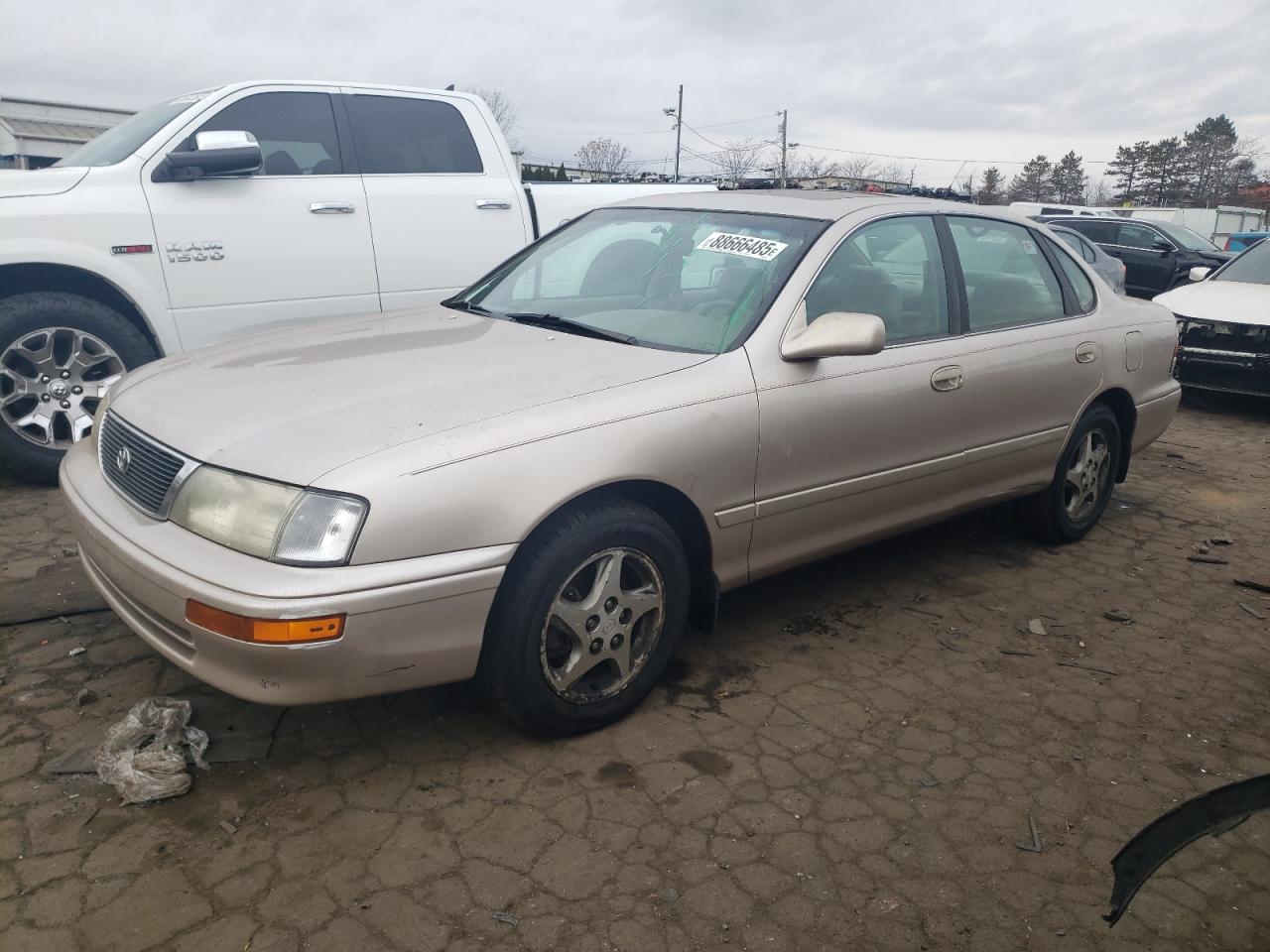 1997 Toyota Avalon VIN 4T1BF12B5VU179305