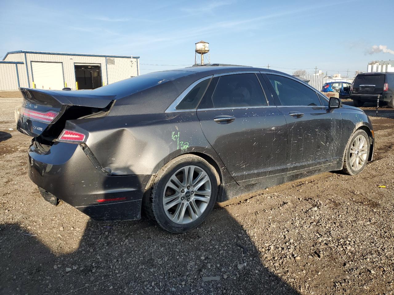 2016 Lincoln MKZ VIN 3LN6L2J95GR626658 Copart auction photo, rear end / front end damage thumbnail 3