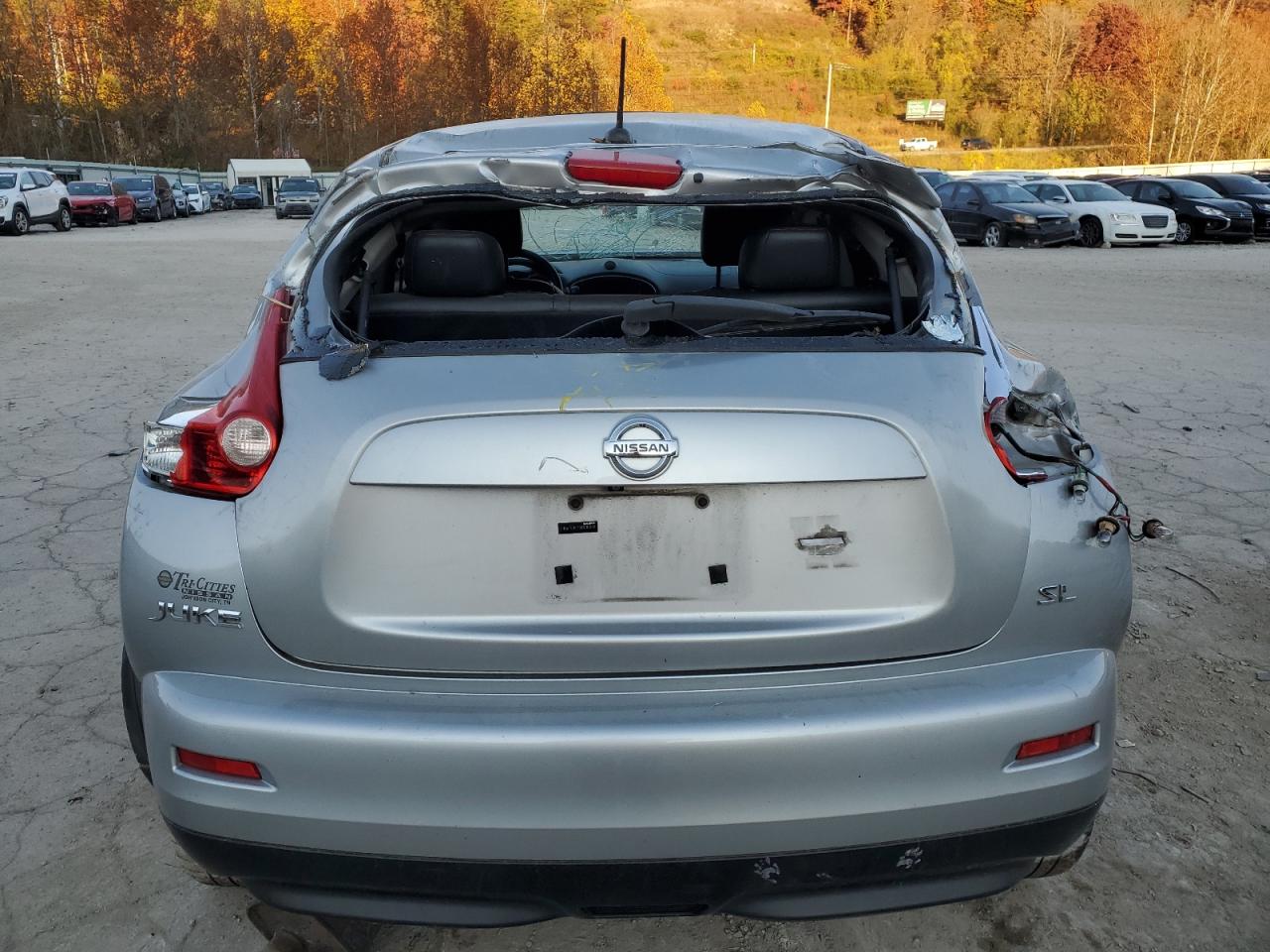 2011 Nissan Juke VIN JN8AF5MR7BT000558 Copart auction photo, all over damage thumbnail 6