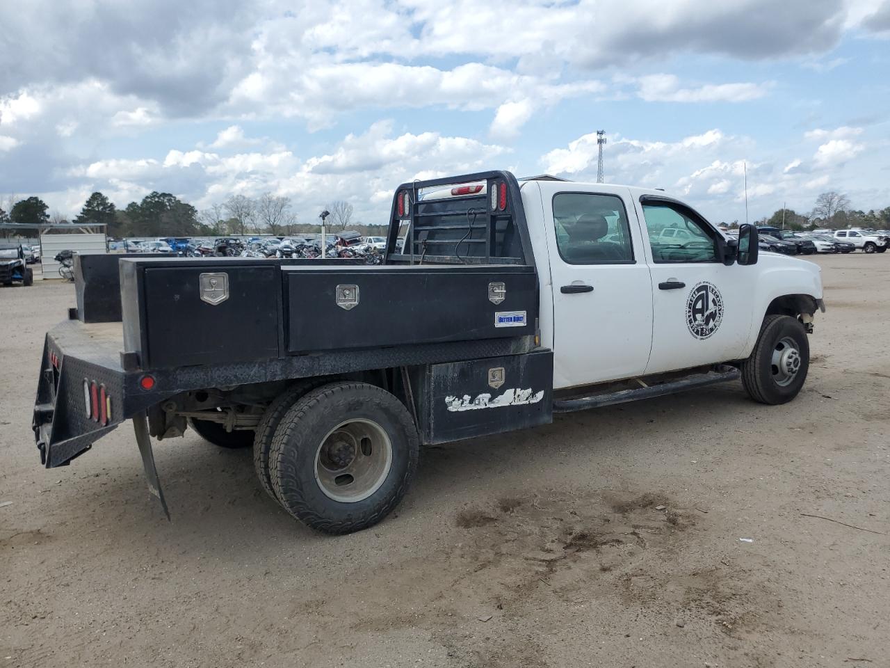 2007 GMC Sierra VIN 1GDJK33697F509166 Copart auction photo, front end damage thumbnail 3
