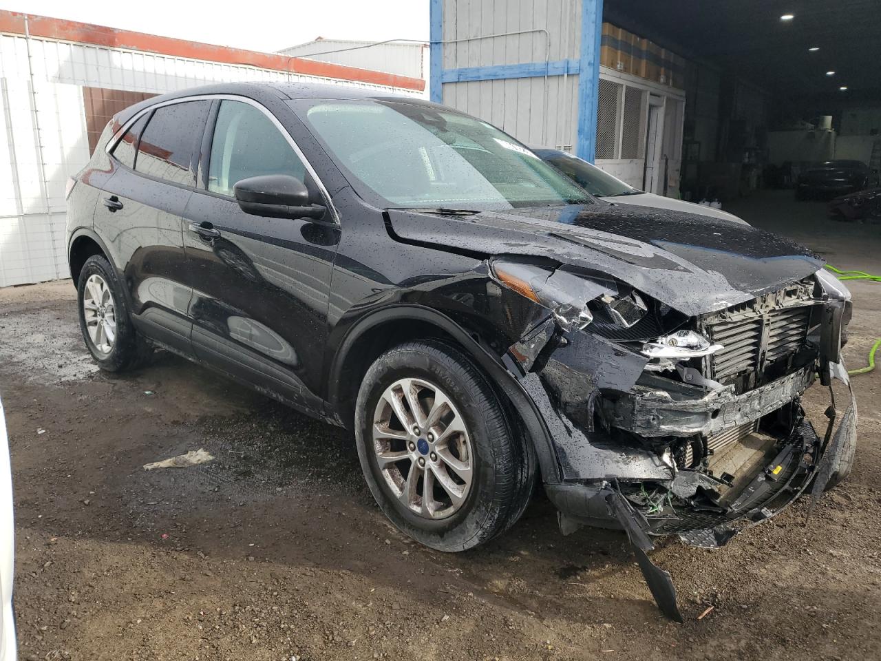 2022 Ford Escape VIN 1FMCU9G62NUA20181 Copart auction photo, front end damage thumbnail 4
