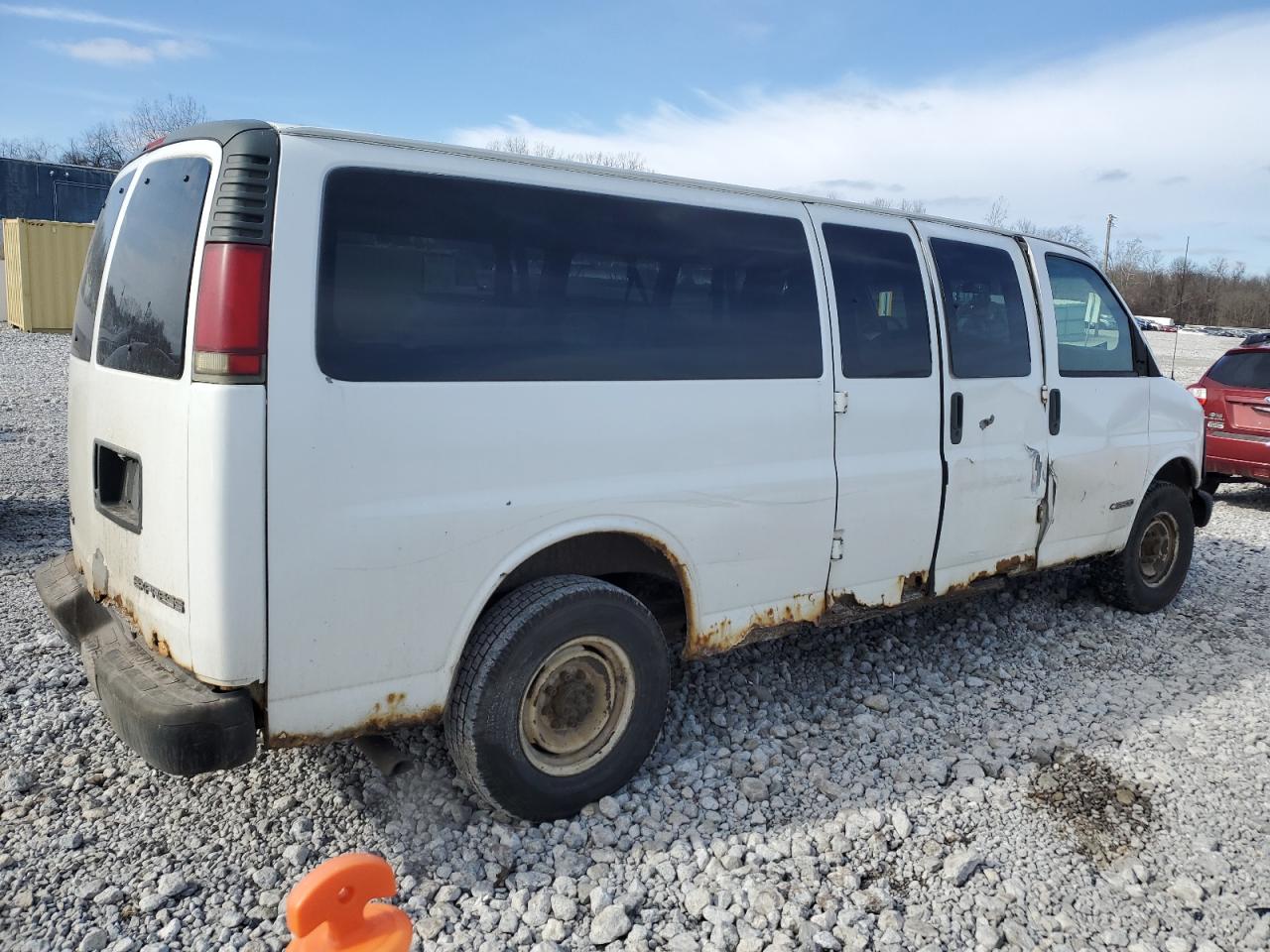 2002 Chevrolet Express VIN 1GNHG39R821139699 Copart auction photo, all over damage thumbnail 3