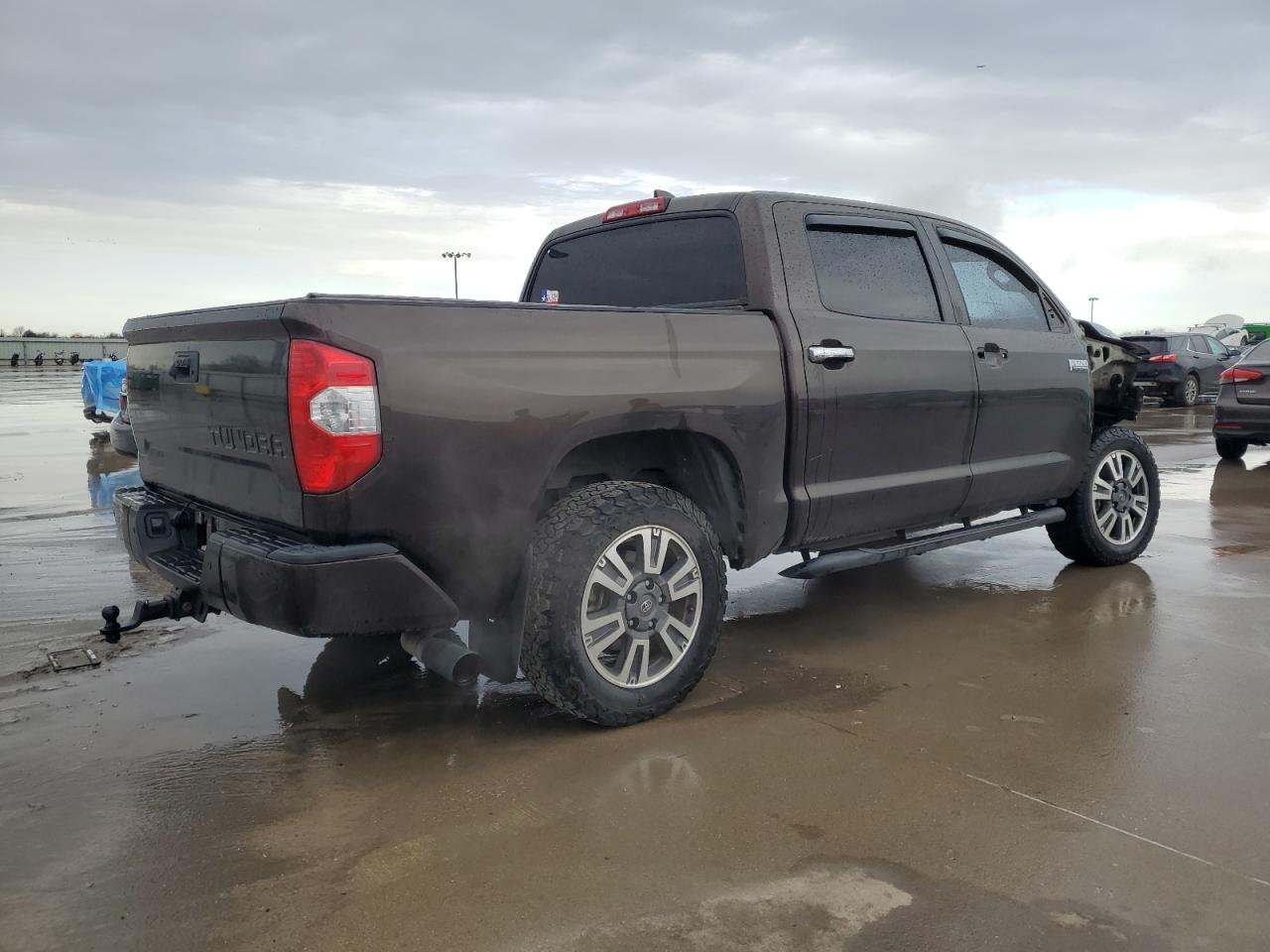 2021 Toyota Tundra VIN 5TFGY5F12MX292607 Copart auction photo, front end damage thumbnail 3