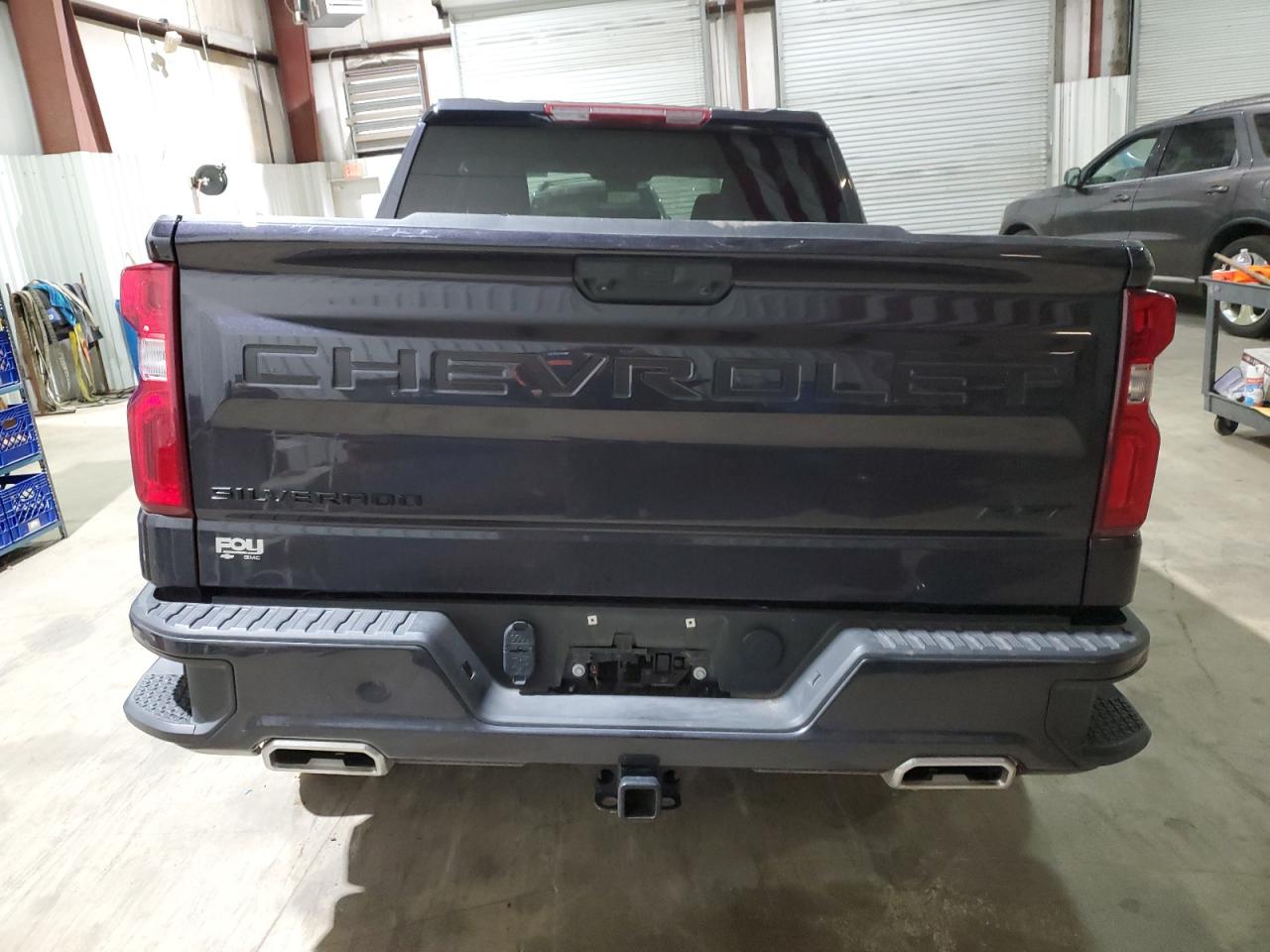 2023 Chevrolet Silverado VIN 2GCUDEED9P1147494 Copart auction photo, front end / side damage thumbnail 6
