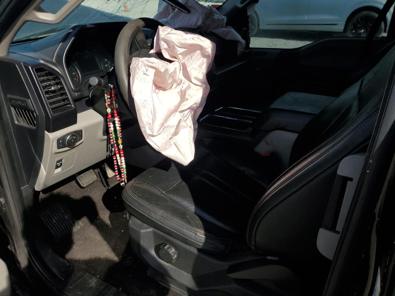 2019 Ford F-150 VIN 1FTEX1CP7KKD42813 Copart auction photo, front end / minor dent/scratches damage thumbnail 8
