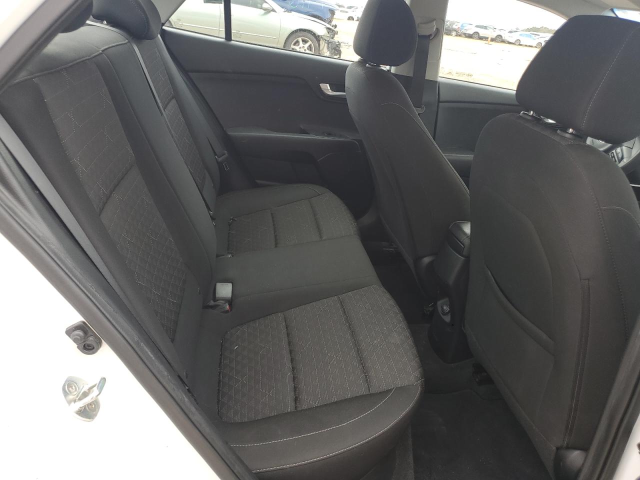2020 KIA Rio VIN 3KPA24AD7LE323044 Copart auction photo, side / minor dent/scratches damage thumbnail 10
