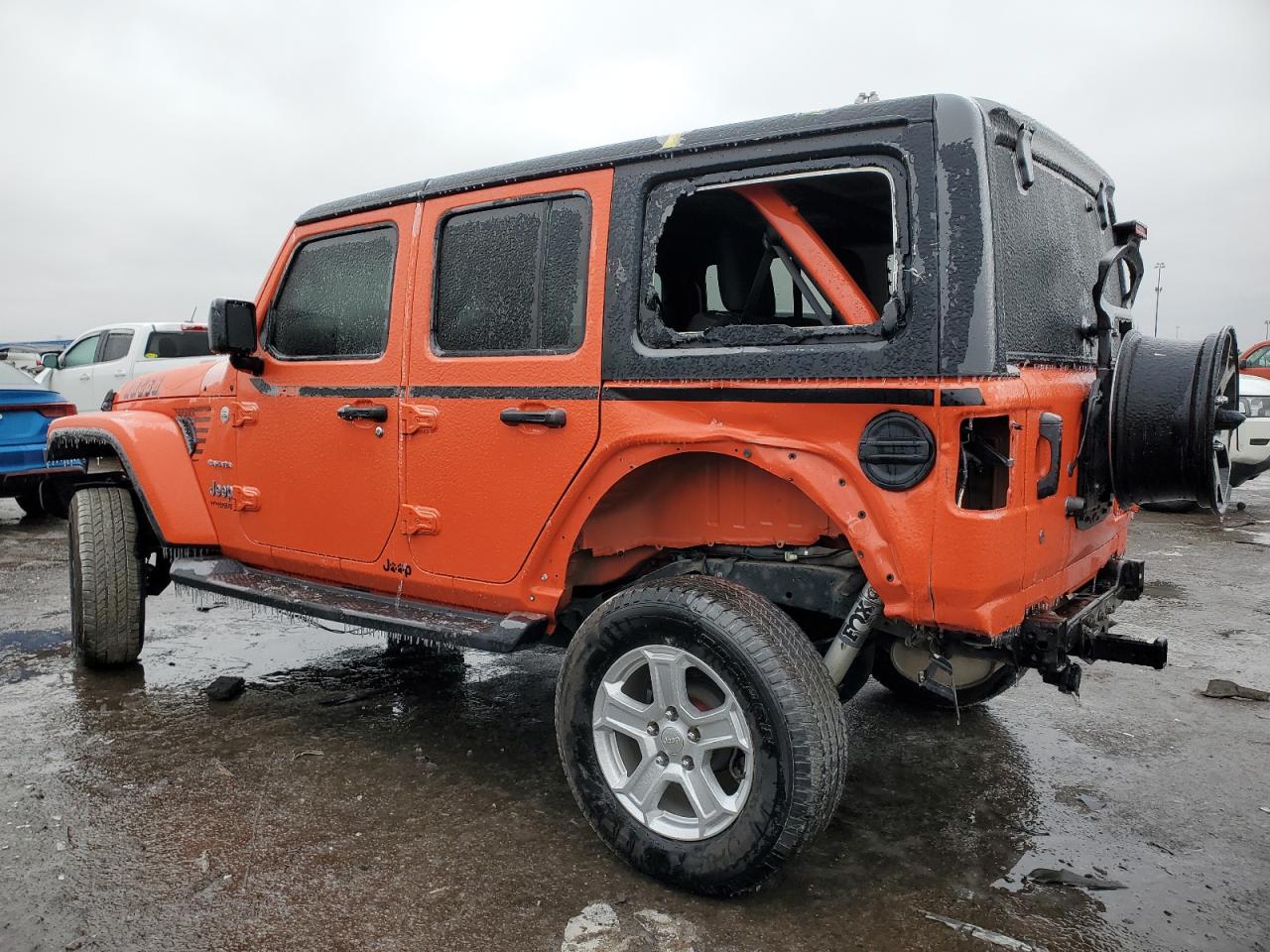 2018 Jeep Wrangler VIN 1C4HJXEN1JW264274 Copart auction photo, side / front end damage thumbnail 2