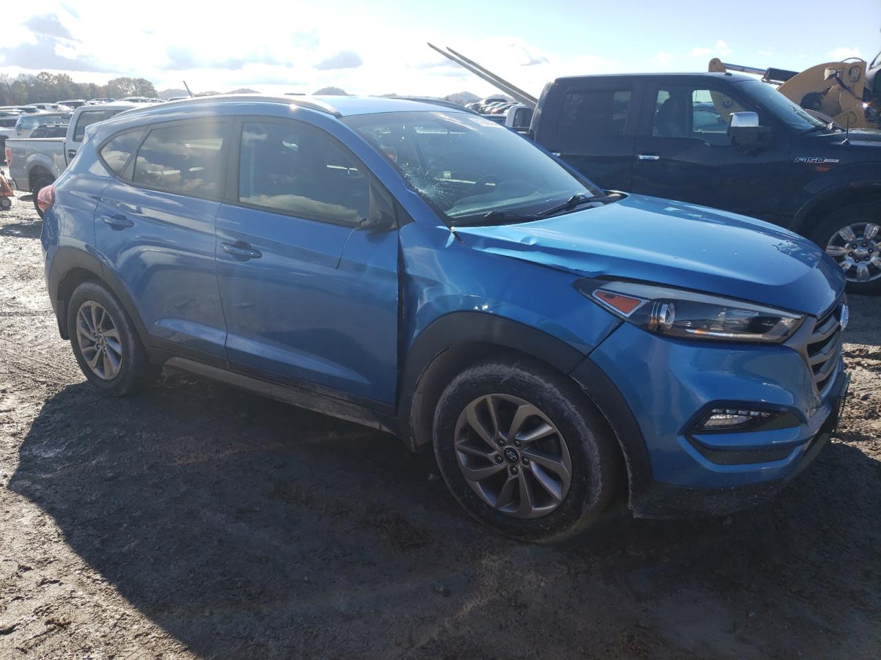 2016 Hyundai Tucson VIN KM8J33A48GU207796 Copart auction photo, top/roof / side damage thumbnail 4