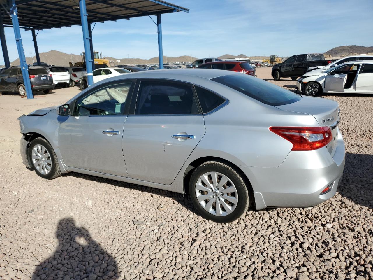 2016 Nissan Sentra VIN 3N1AB7AP6GY228249 Copart auction photo, front end damage thumbnail 2