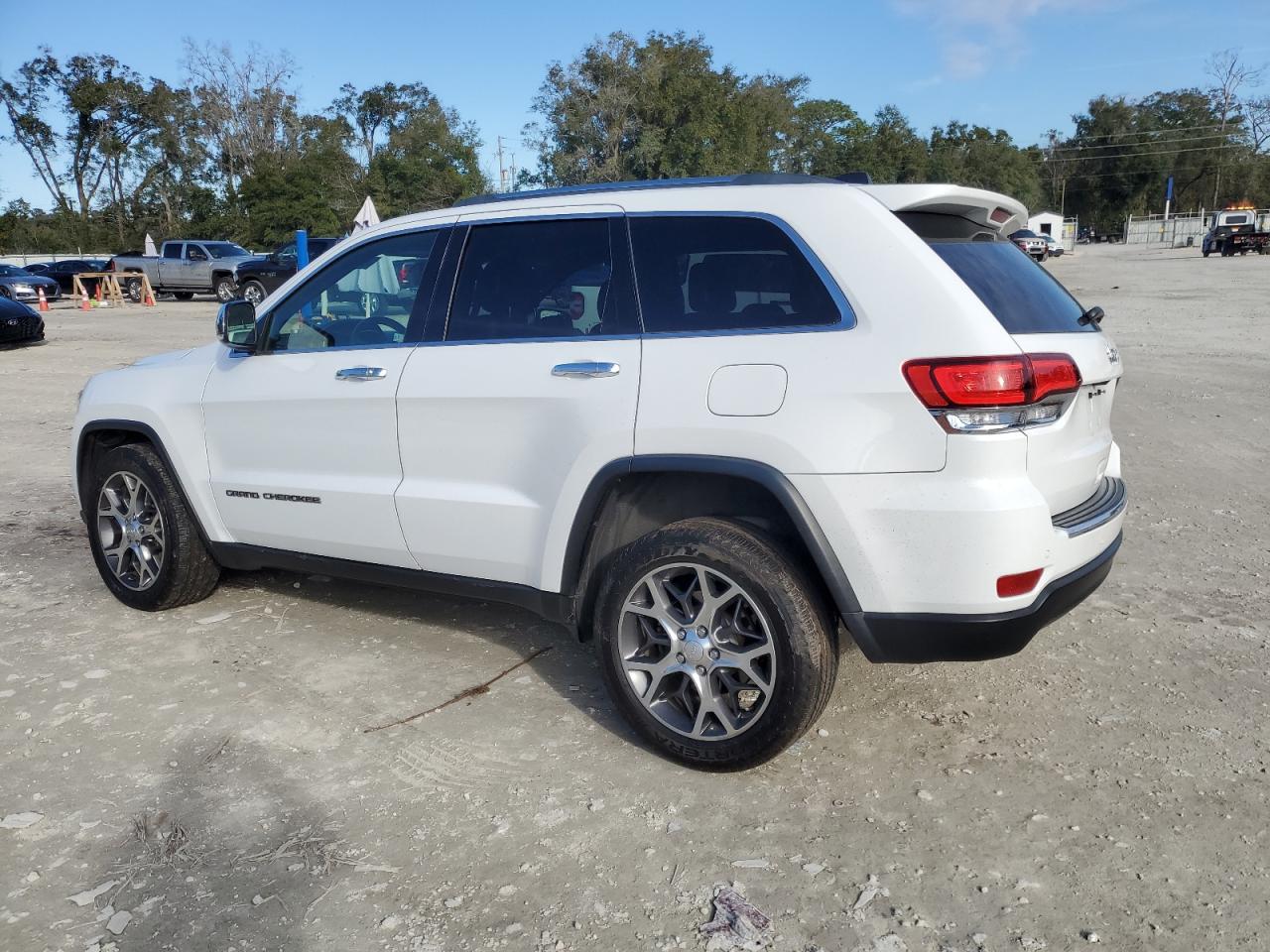 2020 Jeep Grand Cherokee VIN 1C4RJEBG1LC139908 Copart auction photo, all over damage thumbnail 2