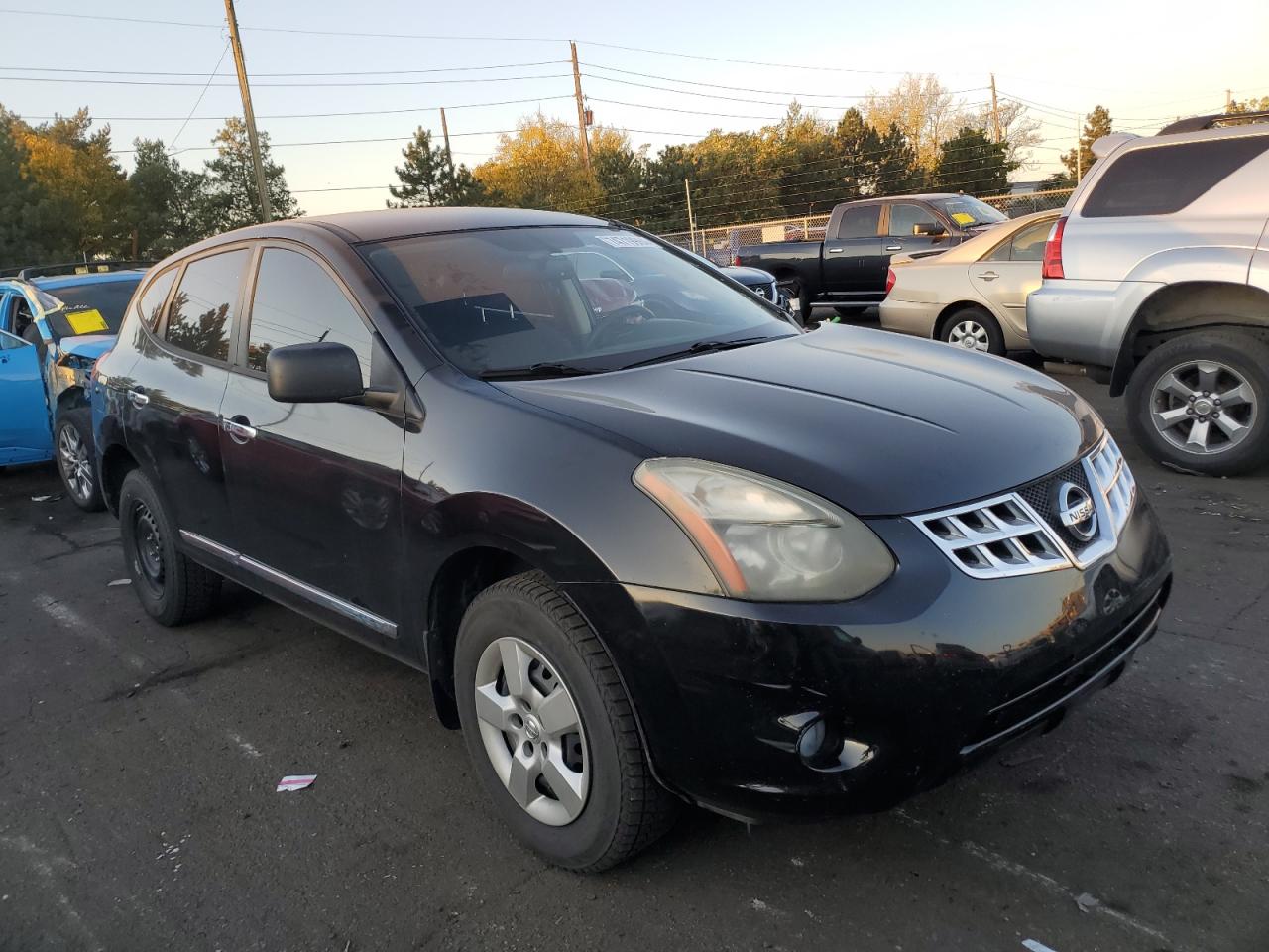 2014 Nissan Rogue VIN JN8AS5MT1EW102965 Copart auction photo, front end / side damage thumbnail 4