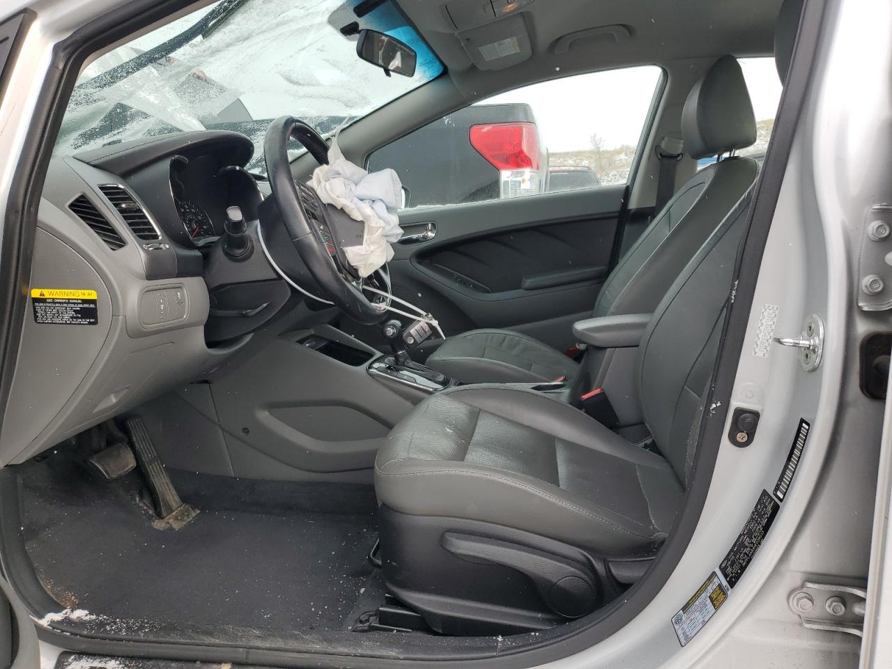 2017 KIA Forte VIN 3KPFL4A83HE038015 Copart auction photo, front end damage thumbnail 7