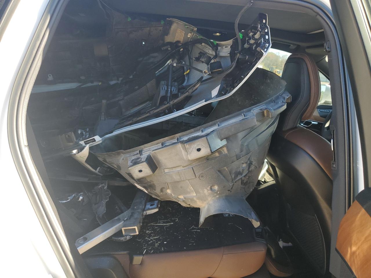 2023 Volvo XC90 VIN YV4062PN2P1925537 Copart auction photo, front end damage thumbnail 11
