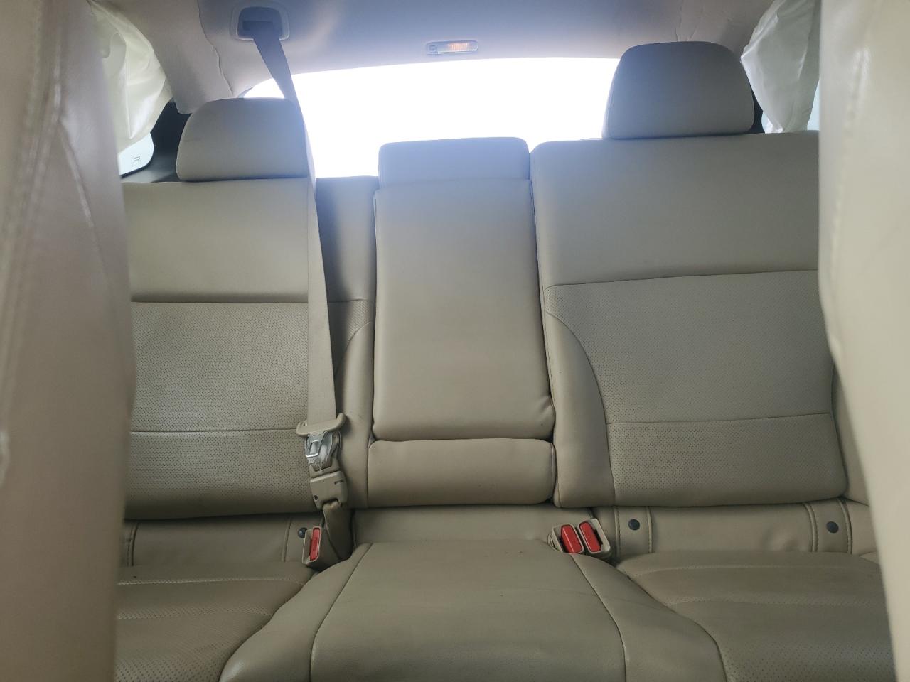 2017 Subaru Outback VIN 4S4BSENCXH3343455 Copart auction photo, front end / rear end damage thumbnail 10