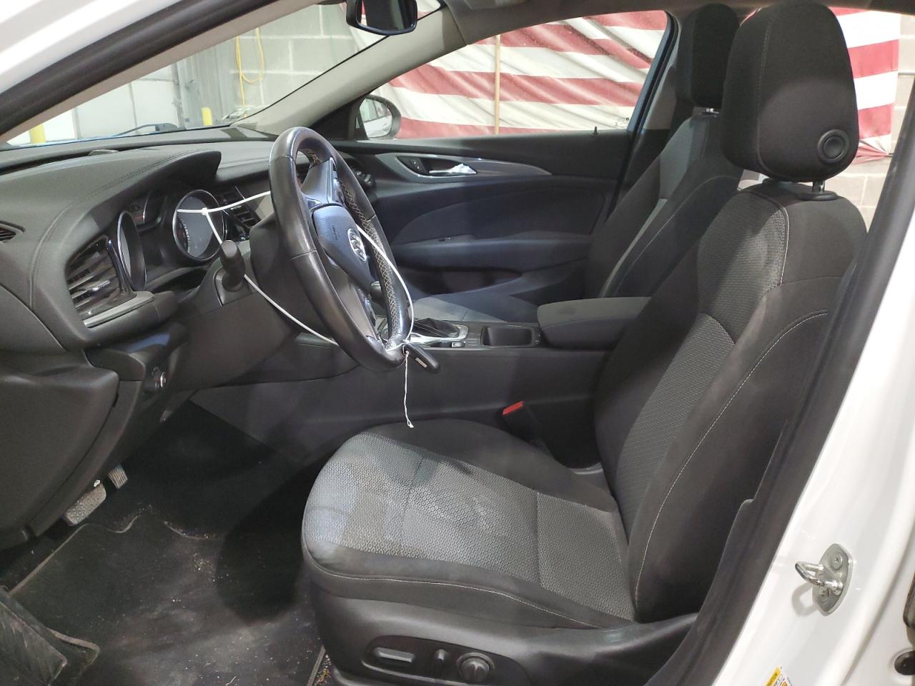 2018 Buick Regal VIN W04GL6SX5J1082235 Copart auction photo, rear end damage thumbnail 7