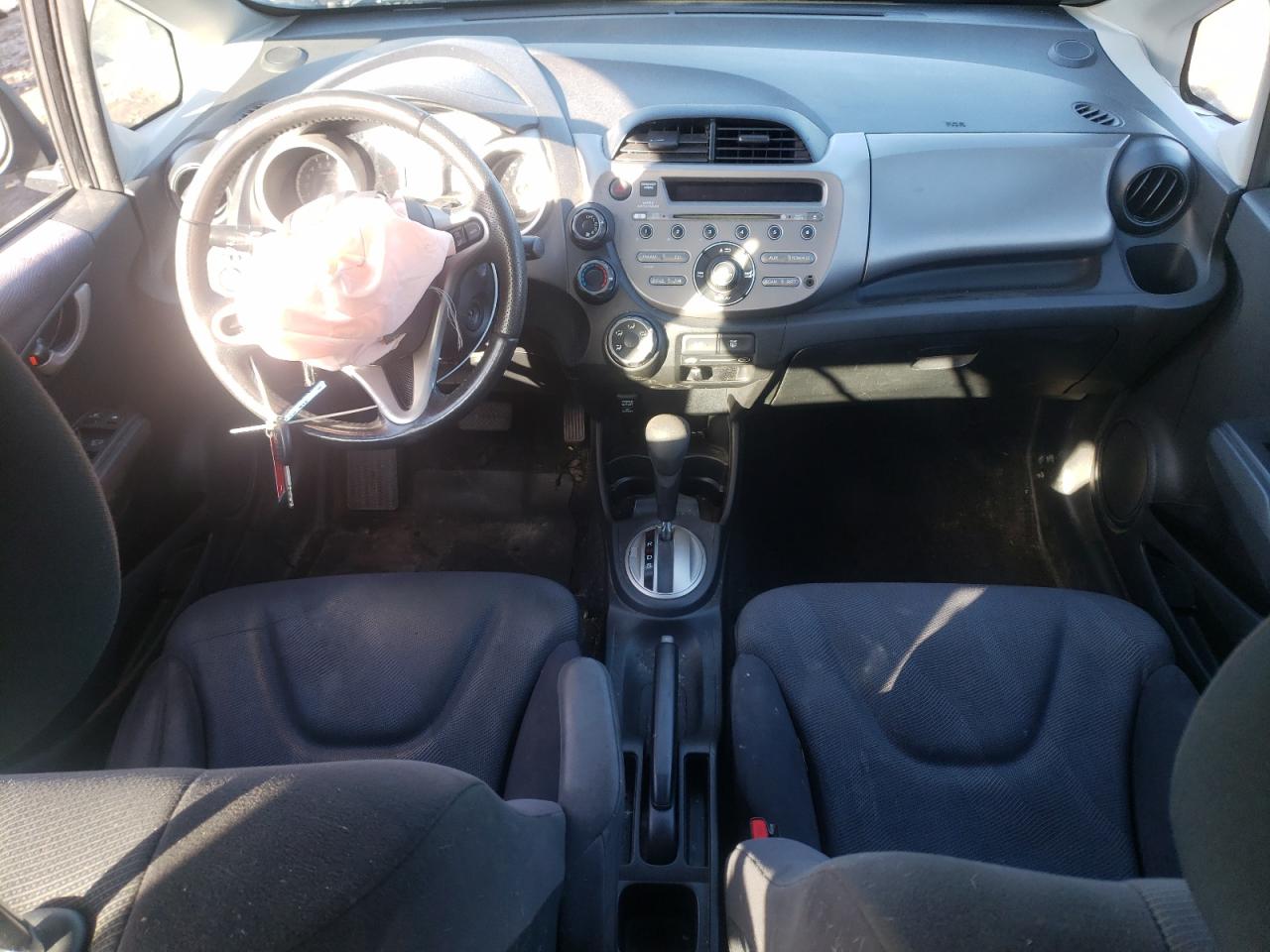 2010 Honda Fit VIN JHMGE8H43AC038777 Copart auction photo, front end / side damage thumbnail 8