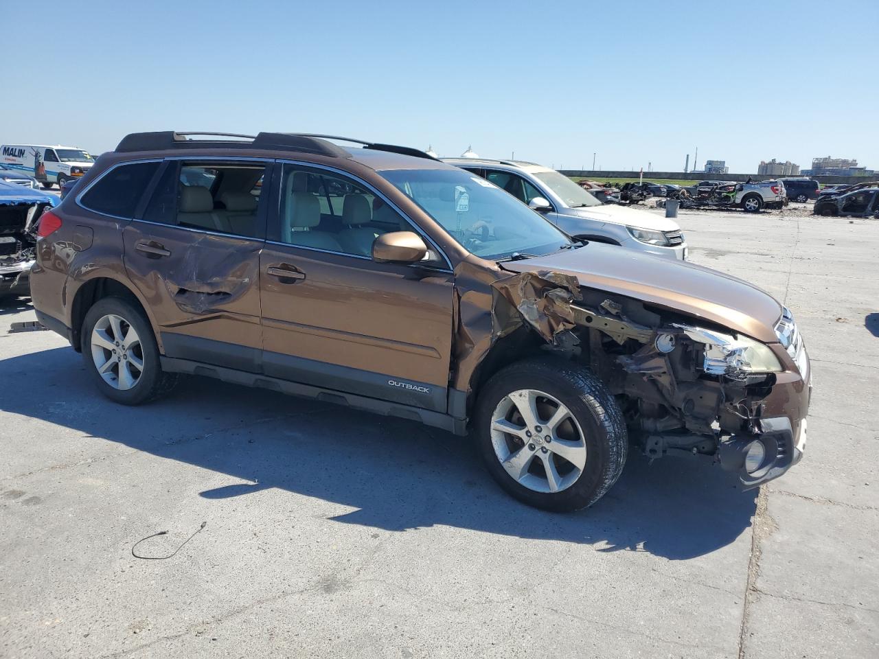 2013 Subaru Outback VIN 4S4BRCKC9D3279410 Copart auction photo, front end / side damage thumbnail 4