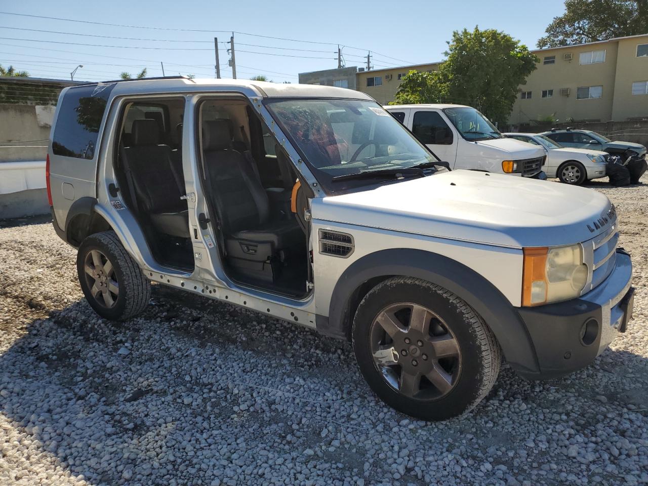 2008 Land Rover LR3 VIN SALAG25488A451117 Copart auction photo, side damage thumbnail 4