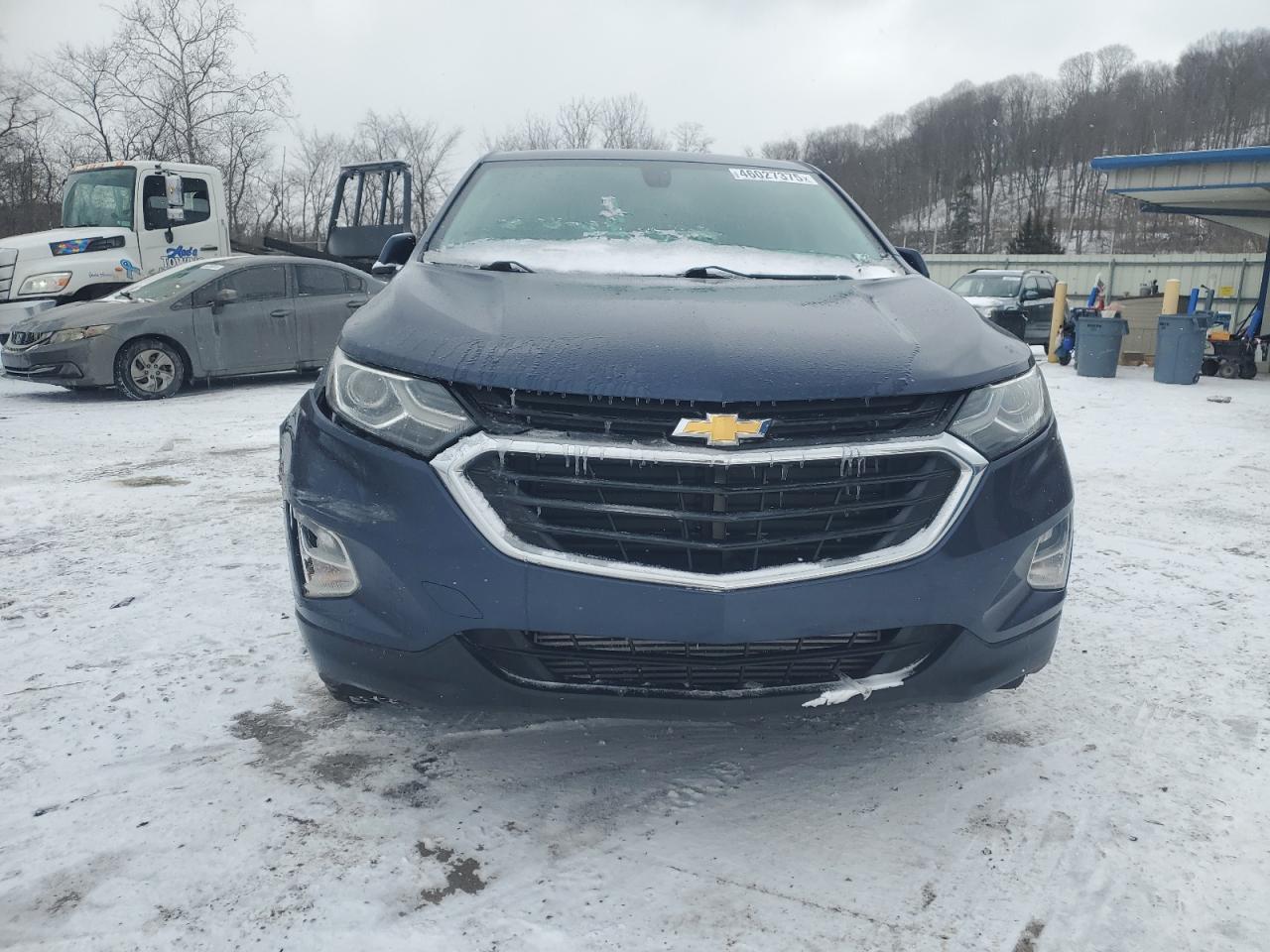 2019 Chevrolet Equinox VIN 3GNAXUEV0KL116565 Copart auction photo, all over damage thumbnail 5