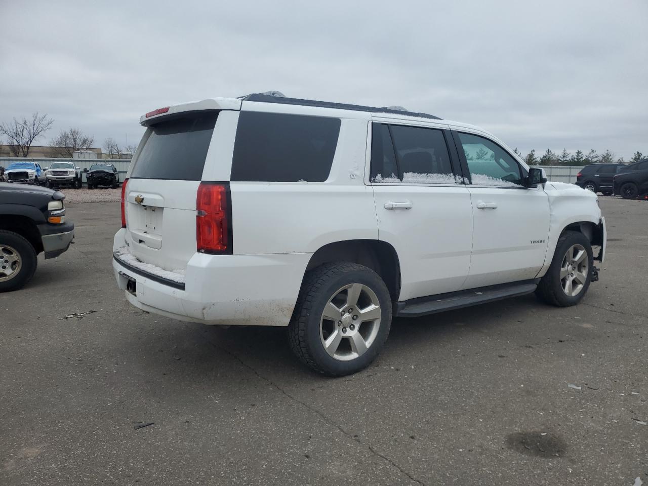 2016 Chevrolet Tahoe VIN 1GNSKBKC1GR430221 Copart auction photo, front end damage thumbnail 3