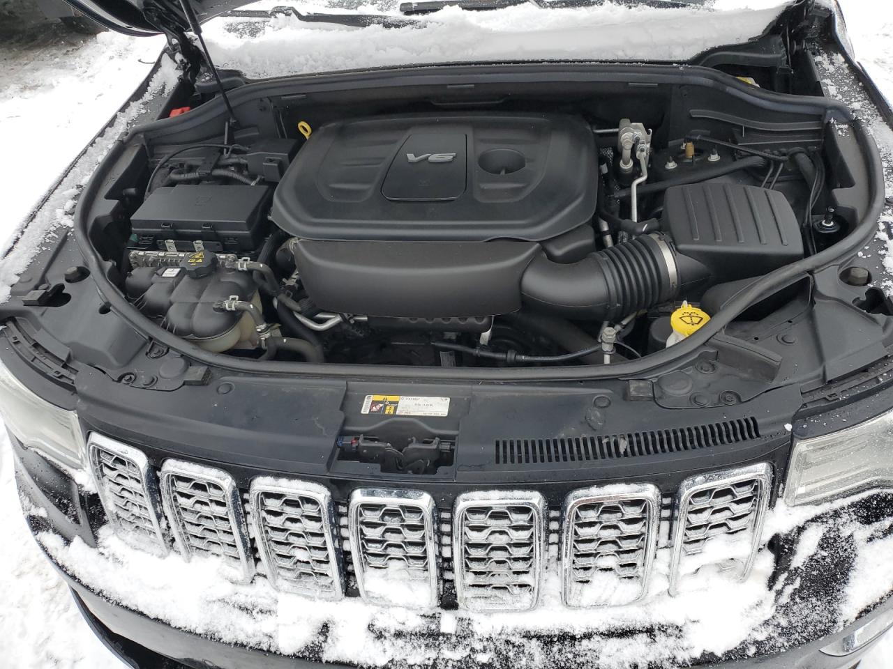 2017 Jeep Grand Cherokee VIN 1C4RJFCG3HC900062 Copart auction photo, front end / rollover damage thumbnail 12