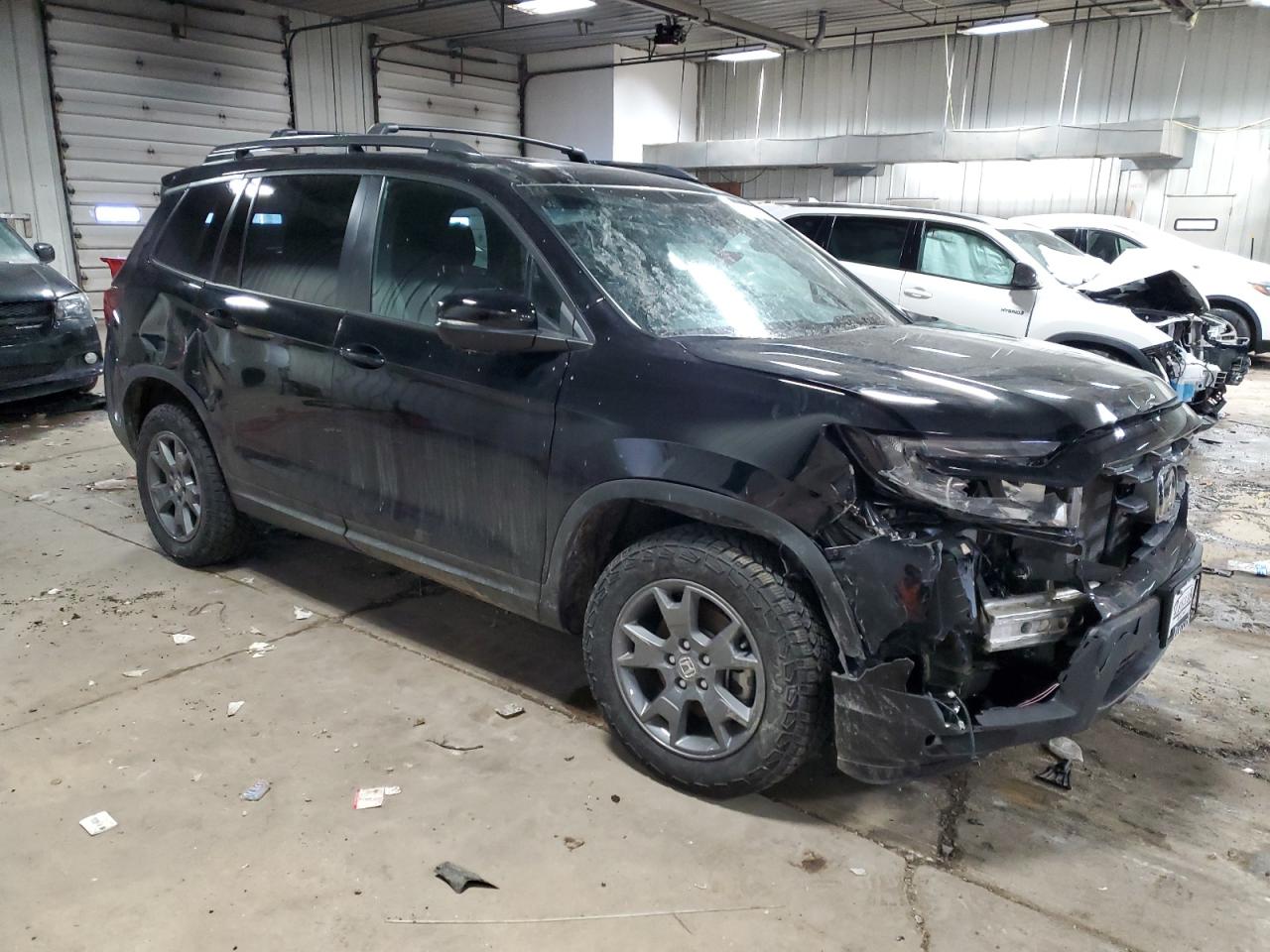 2024 Honda Passport VIN 5FNYF8H66RB019093 Copart auction photo, front end damage thumbnail 4