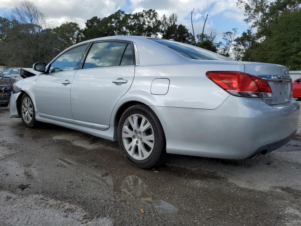 2011 Toyota Avalon VIN 4T1BK3DB2BU393989 Copart auction photo, front end damage thumbnail 2