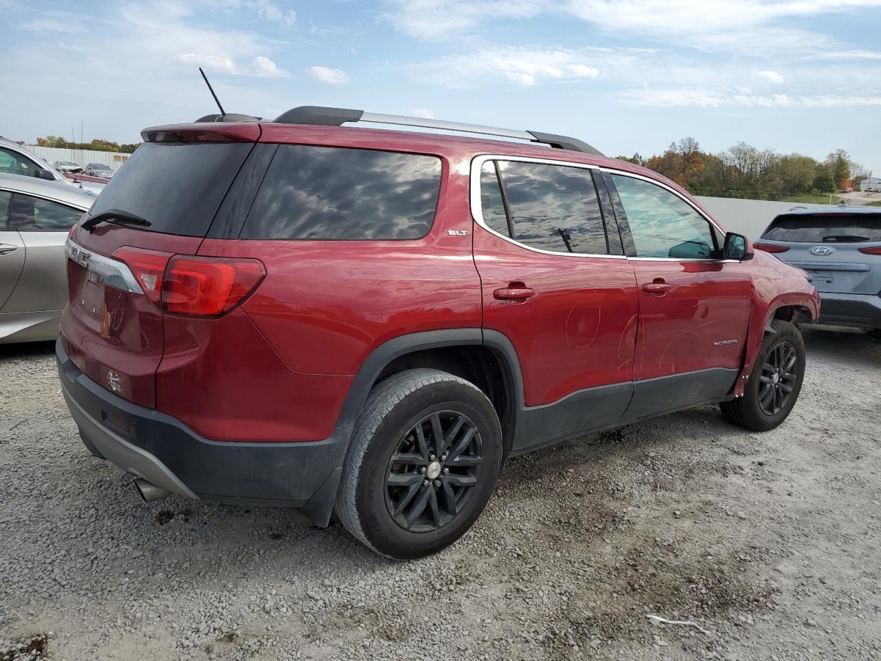 2019 GMC Acadia VIN 1GKKNMLS6KZ144315 Copart auction photo, front end / side damage thumbnail 3