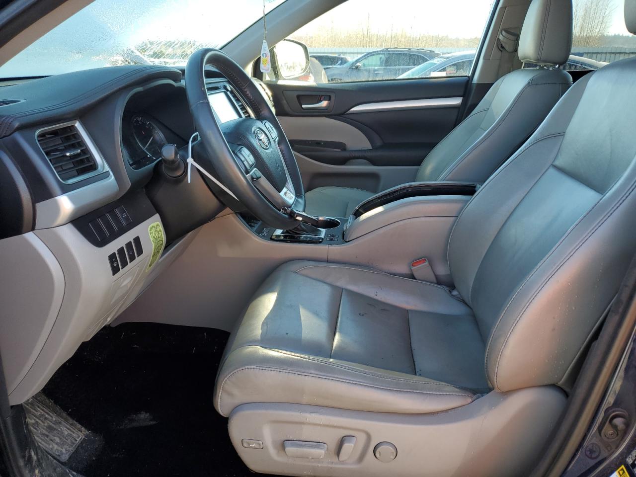 2016 Toyota Highlander VIN 5TDJKRFH1GS277828 Copart auction photo, front end / side damage thumbnail 7