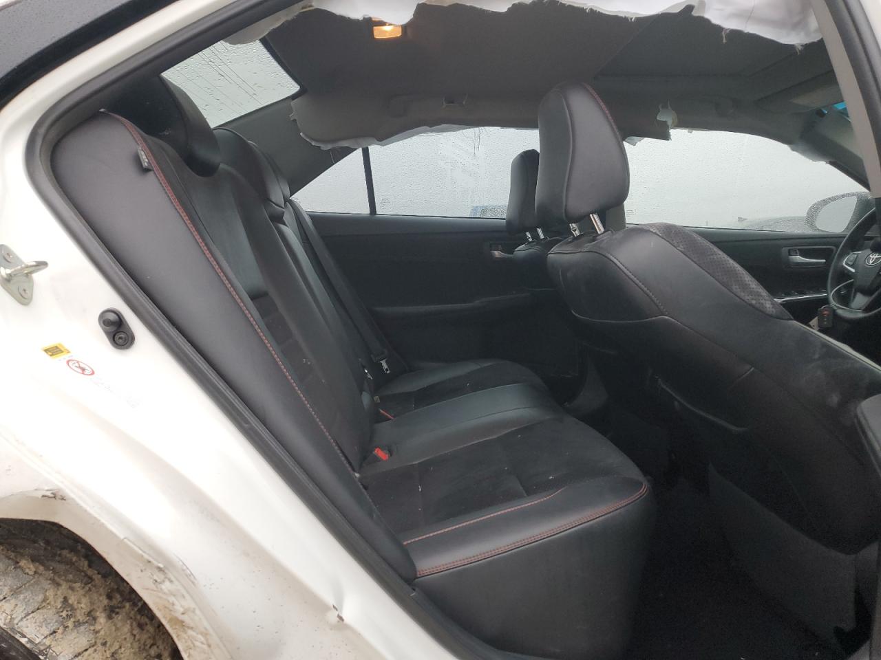 2016 Toyota Camry VIN 4T1BK1FK5GU569779 Copart auction photo, side damage thumbnail 10