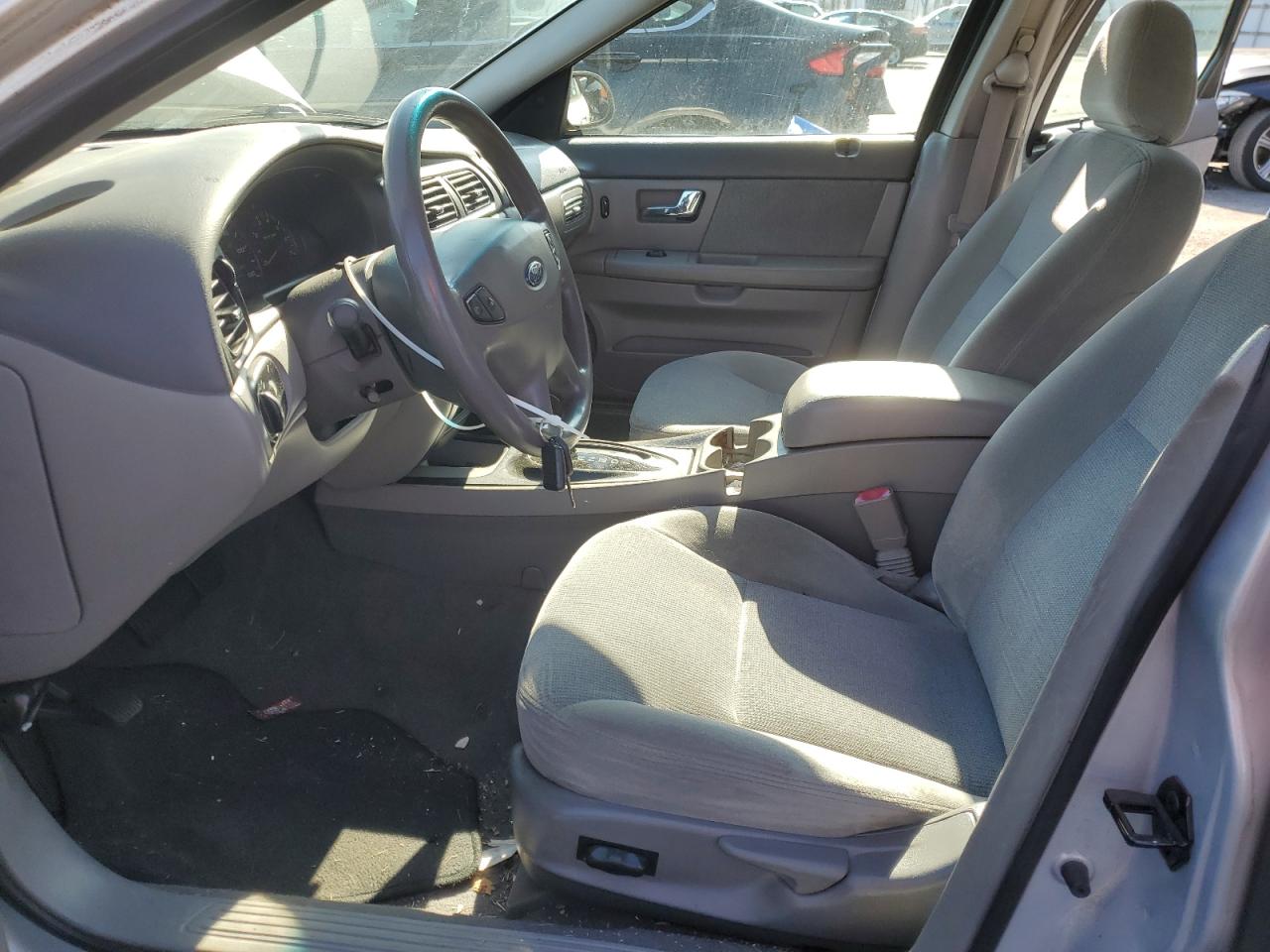 2002 Ford Taurus VIN 1FAFP53U02A257017 Copart auction photo, minor dent/scratches damage thumbnail 7