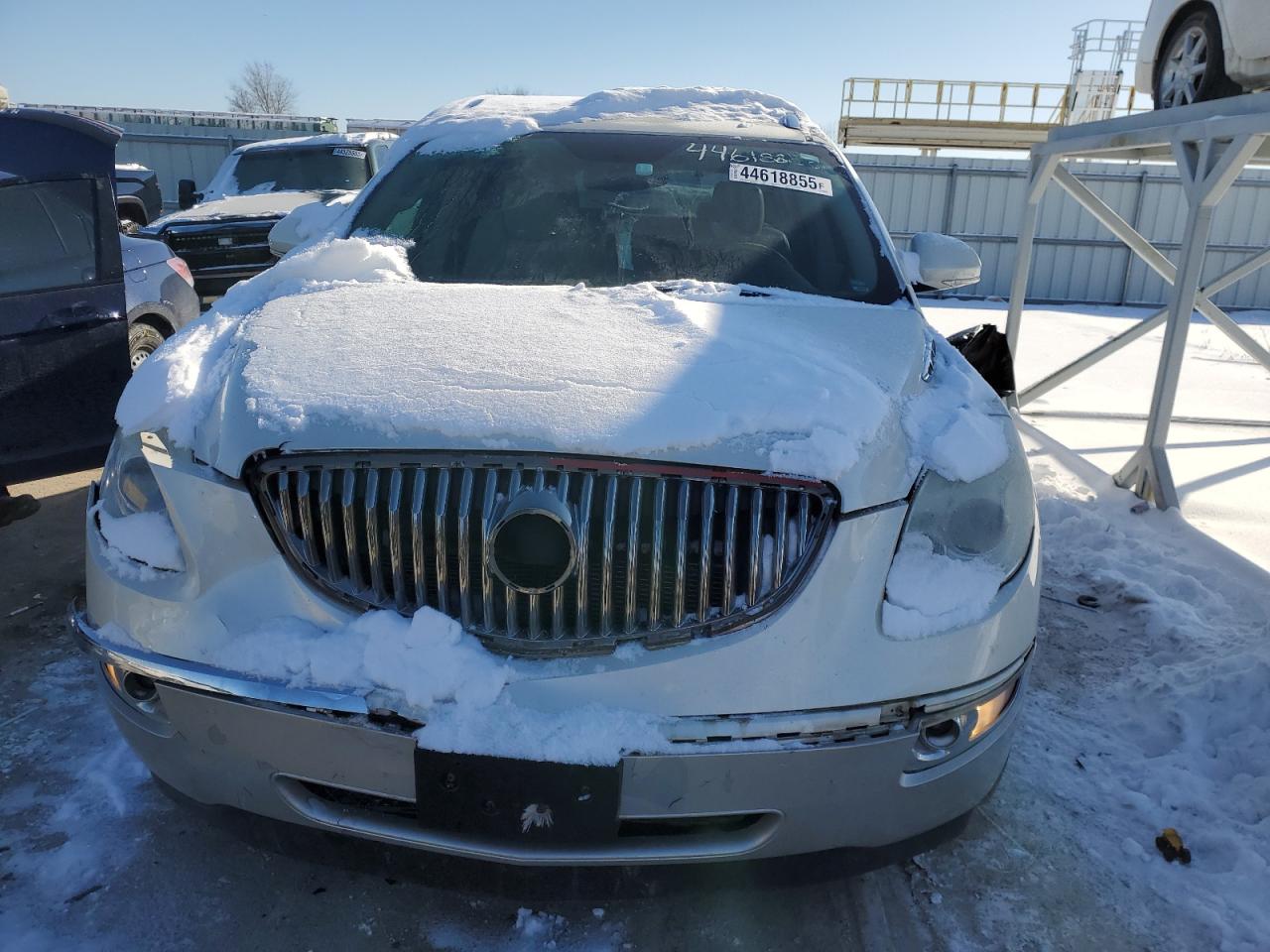 2011 Buick Enclave VIN 5GAKRBED1BJ109779 Copart auction photo, front end damage thumbnail 5