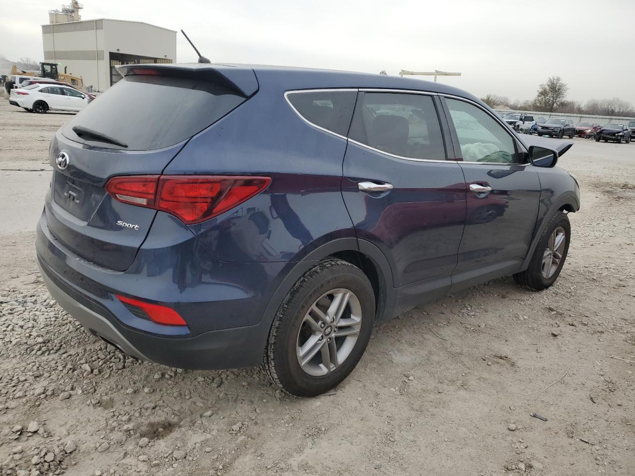 2018 Hyundai Santa Fe VIN 5XYZTDLB3JG527819 Copart auction photo, front end / mechanical damage thumbnail 3