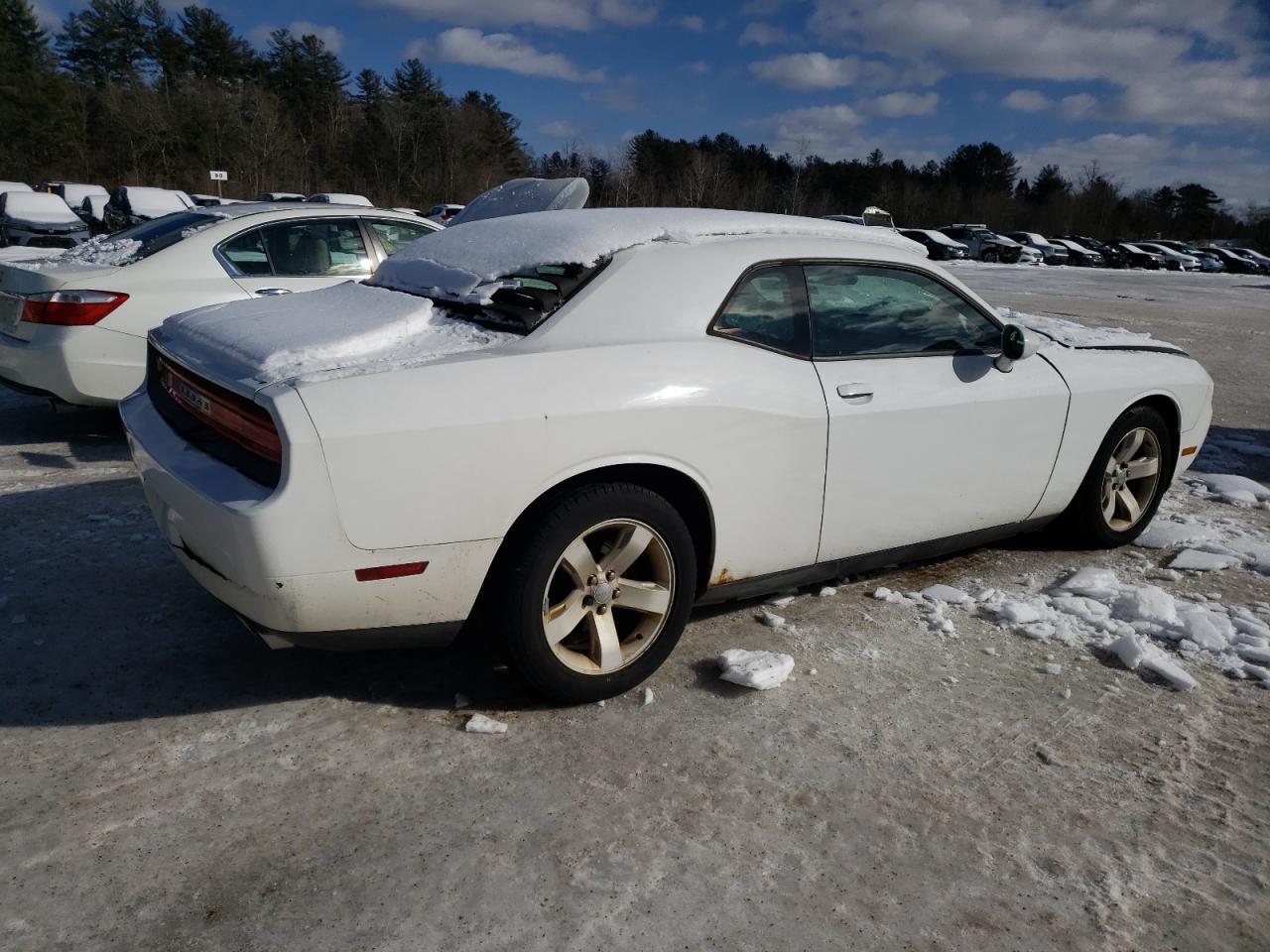 2013 Dodge Challenger VIN 2C3CDYAG6DH520933 Copart auction photo, front end damage thumbnail 3