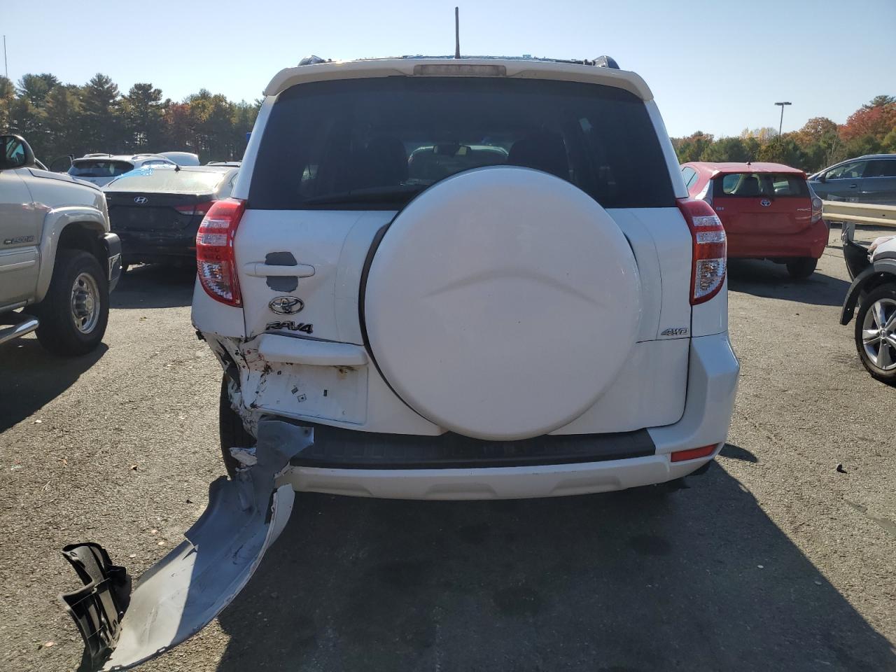 2012 Toyota RAV 4 VIN 2T3BF4DV6CW209635 Copart auction photo, rear end / replaced vin damage thumbnail 6