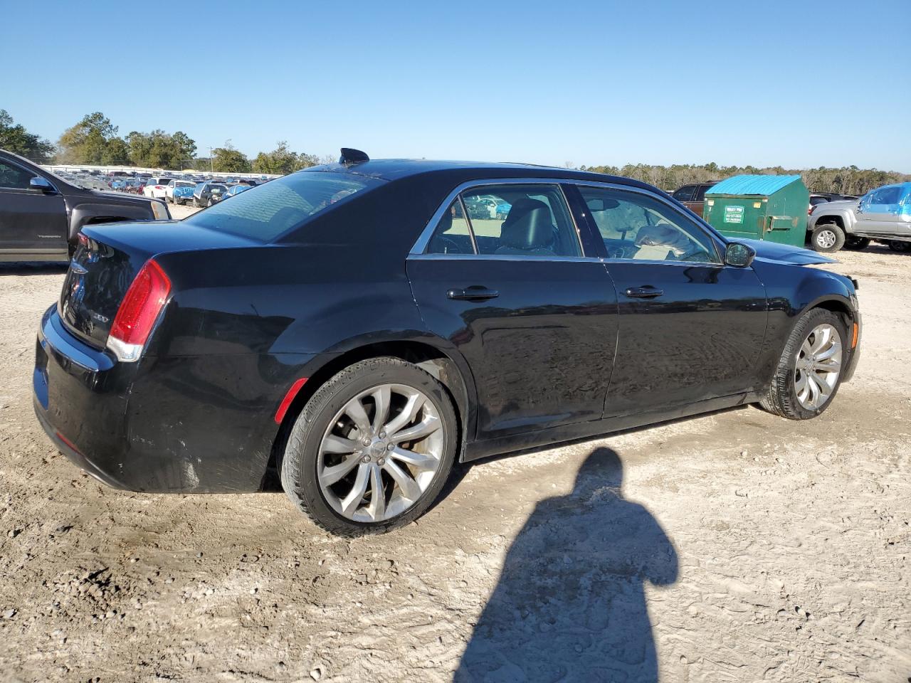 2019 Chrysler 300 VIN 2C3CCAAG6KH627634 Copart auction photo, front end damage thumbnail 3