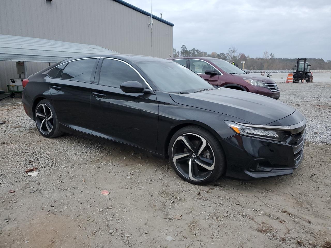 2021 Honda Accord VIN 1HGCV2F33MA010843 Copart auction photo, front end / side damage thumbnail 4