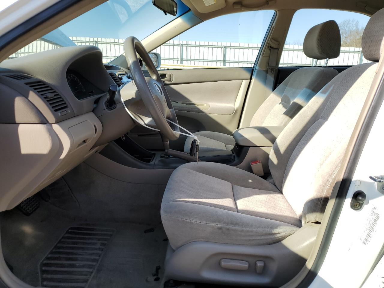 2003 Toyota Camry VIN 4T1BE32K93U129129 Copart auction photo, rear end / minor dent/scratches damage thumbnail 7