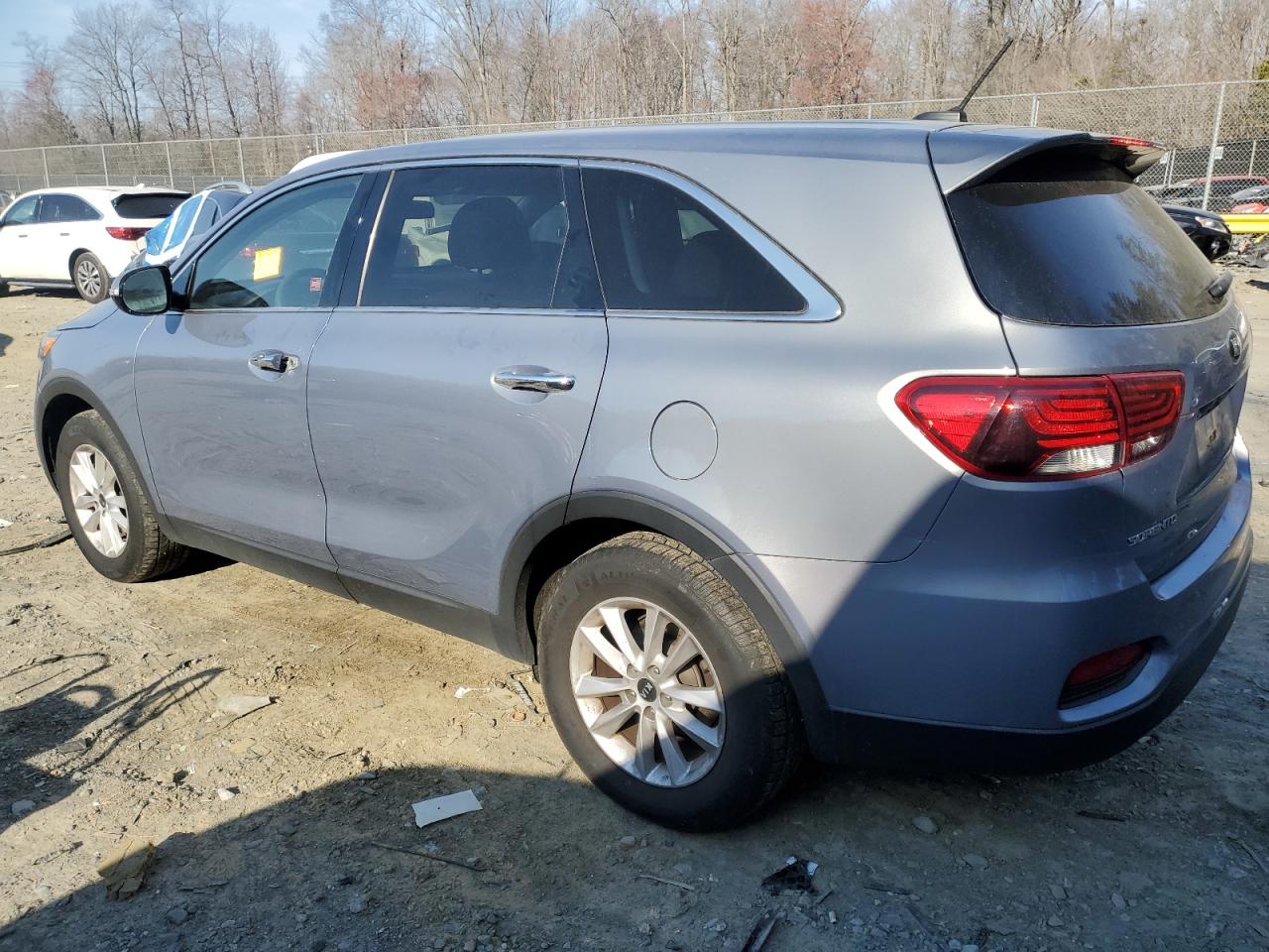 2020 KIA Sorento VIN 5XYPG4A34LG657490 Copart auction photo, vandalism / minor dent/scratches damage thumbnail 2