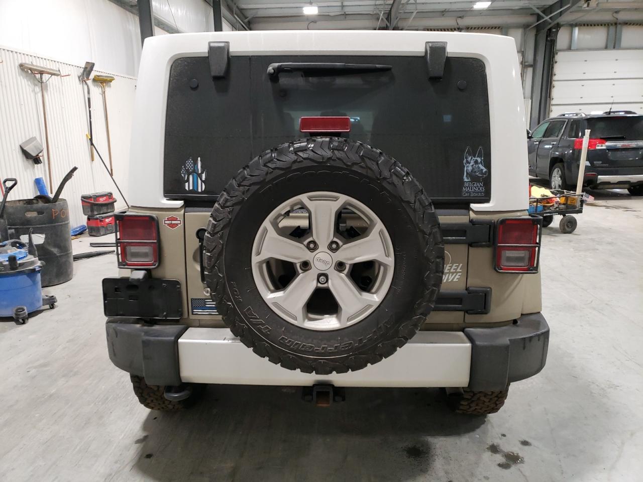 2017 Jeep Wrangler VIN 1C4BJWEG9HL620869 Copart auction photo, all over damage thumbnail 6