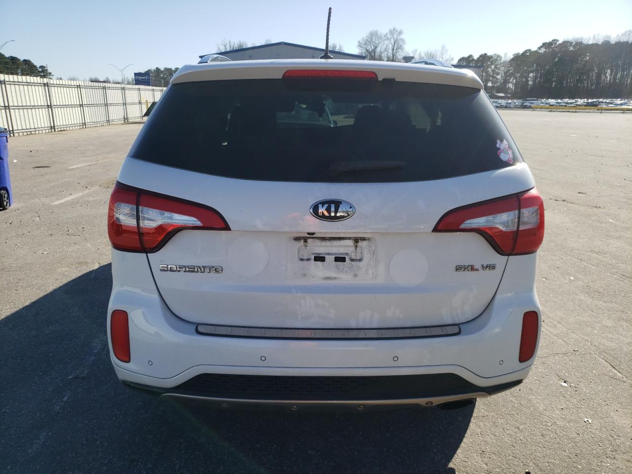 2015 KIA Sorento VIN 5XYKW4A73FG577246 Copart auction photo, side / mechanical damage thumbnail 6