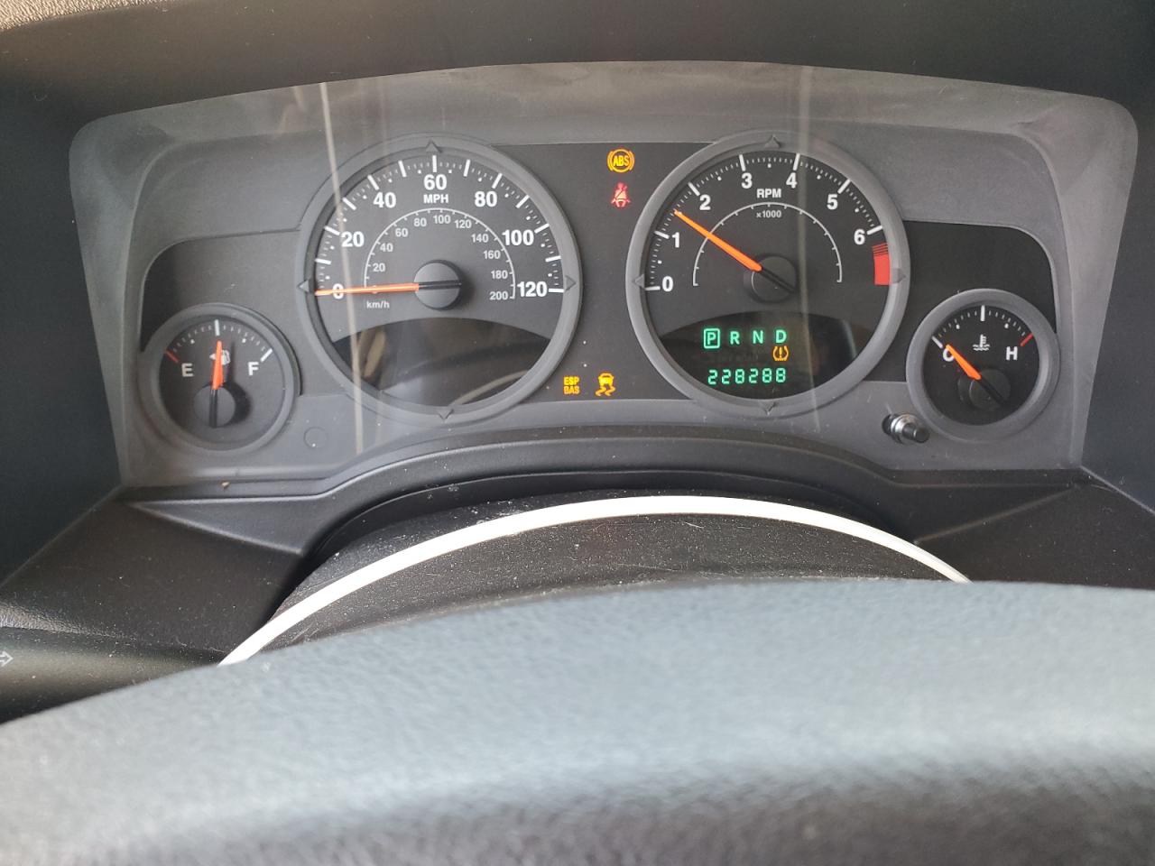 2008 Jeep Liberty (Patriot) VIN 1J8FT28048D520488 Copart auction photo, rear end / minor dent/scratches damage thumbnail 9